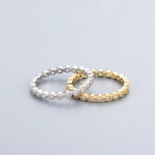 Twisted Sparkle Eternity Band – S925 Sterling Silver (Gold / Silver Plating)