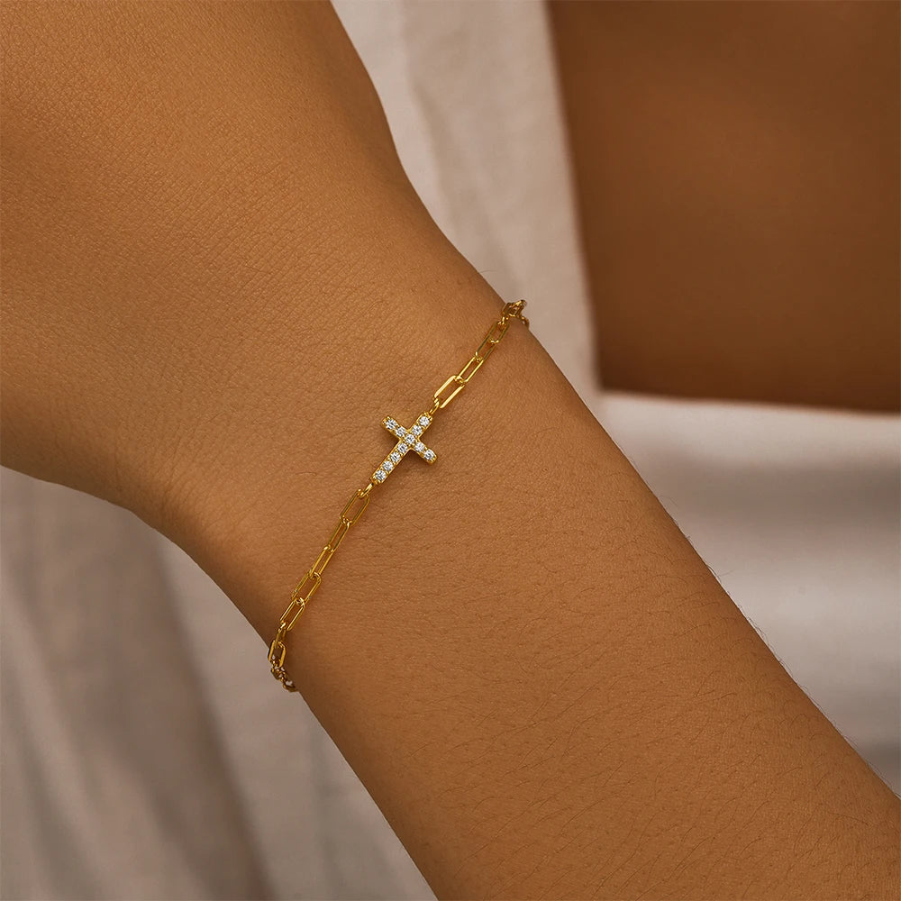 Celeste Cross Link Bracelet – 18K Gold Plated & S925 Sterling Silver