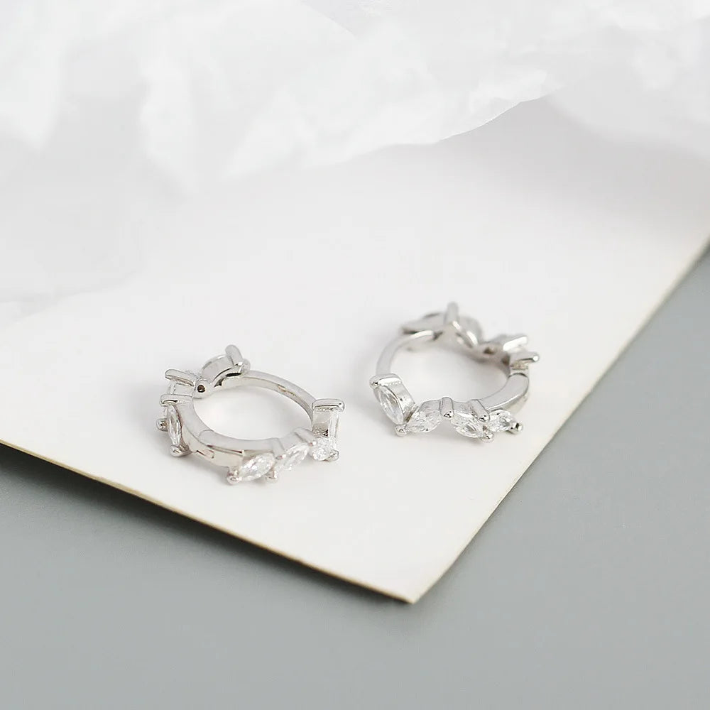 Krenaeminimalist Elara Marquise Huggie Hoops – S925 Sterling Silver (Gold / Silver Plating)