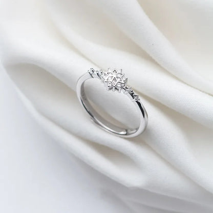 Aurora Snowflake Ring – S925 Sterling Silver