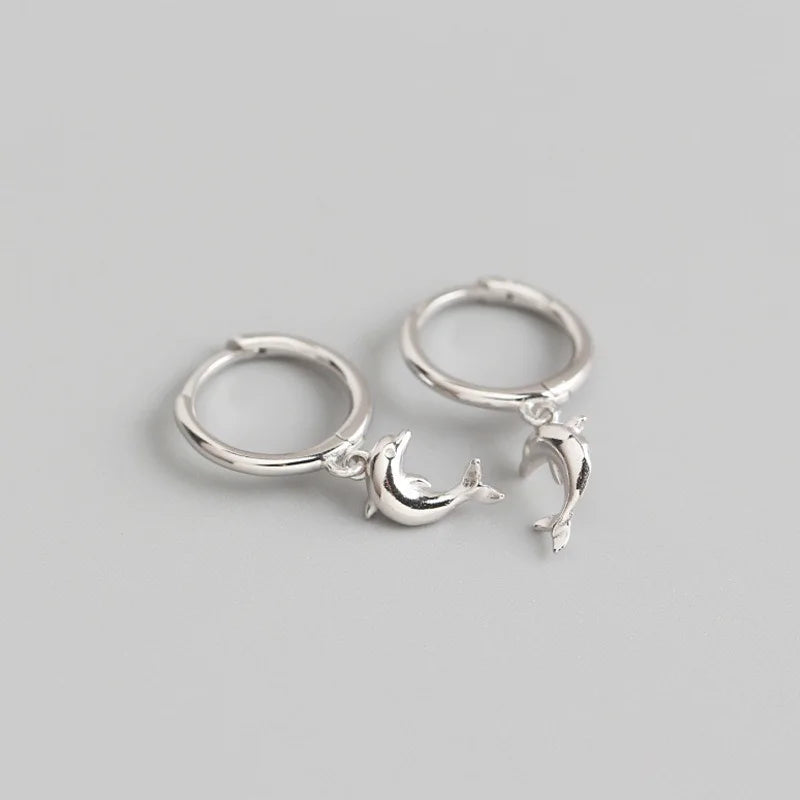 Krenaeminimalist Nauti Tide Dolphin Huggie Hoops – S925 Sterling Silver (Gold / Silver Plating)