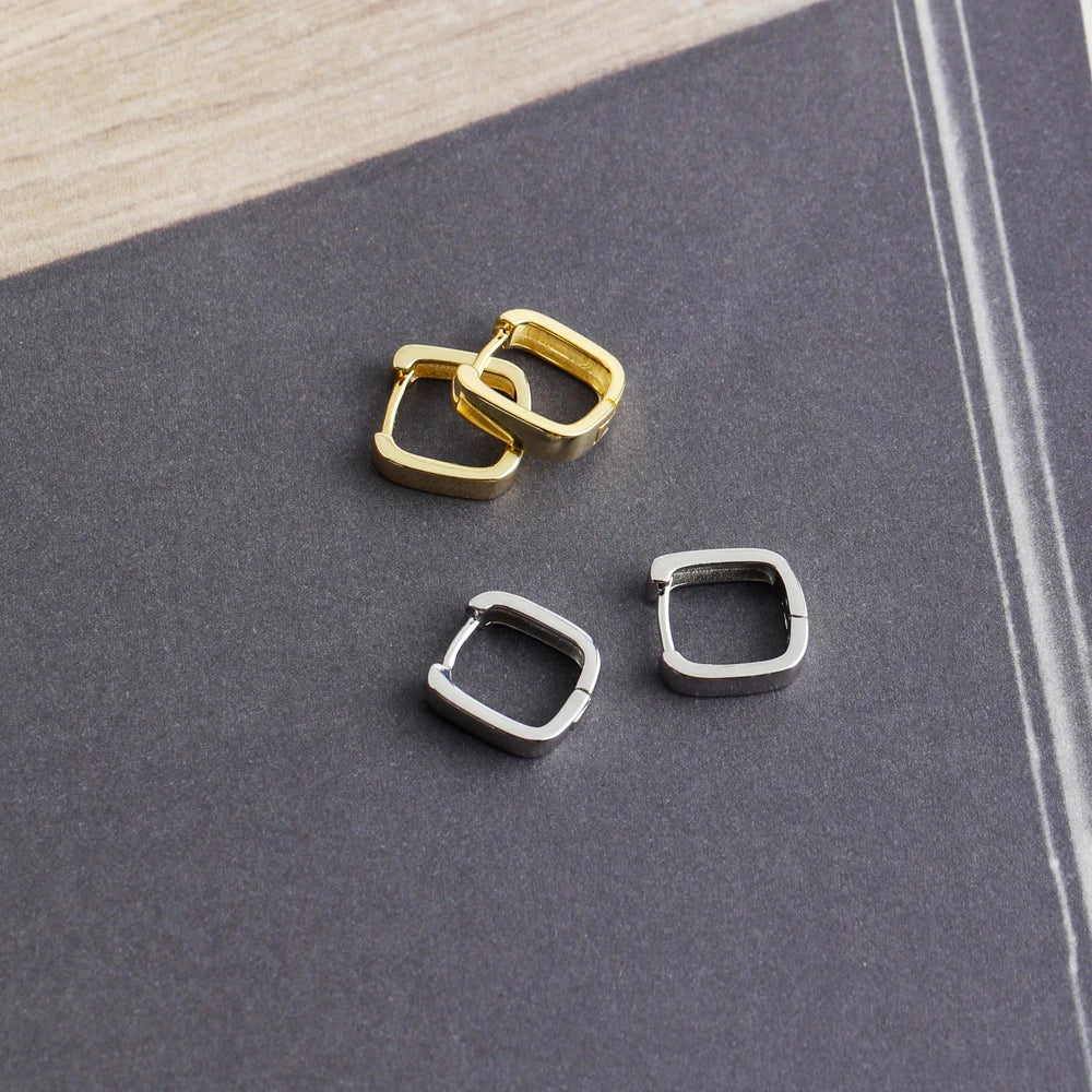 Krenaeminimalist Square Edge Huggie Hoops – S925 Sterling Silver (Gold / Silver Plating)