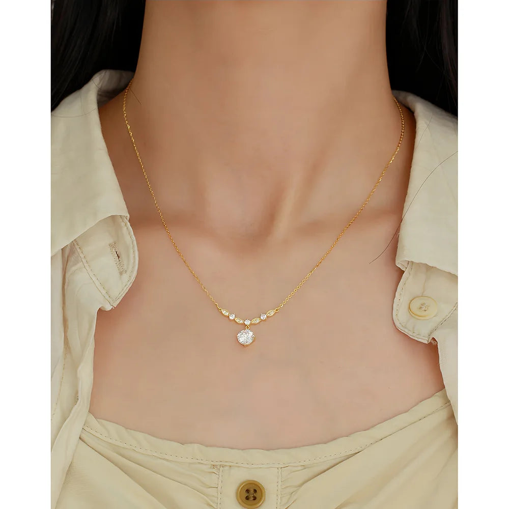 Crystal Elegance Necklace – S925 Sterling Silver Pendant (Gold / Silver)