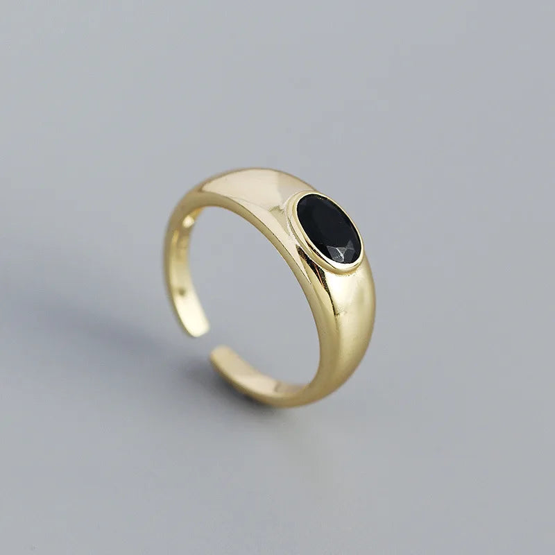 Onyx Oval Signet Ring – S925 Sterling Silver (Gold / Silver Plating)