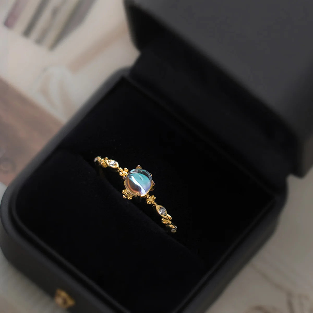 Moonstone Glow Ring – S925 Sterling Silver (Gold / Silver)