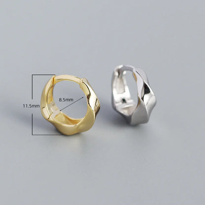 Krenaeminimalist Siena Wave Huggie Hoops – S925 Sterling Silver (Gold / Silver Plating)