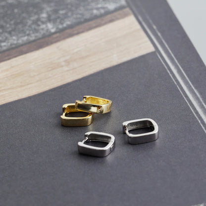Krenaeminimalist Square Edge Huggie Hoops – S925 Sterling Silver (Gold / Silver Plating)