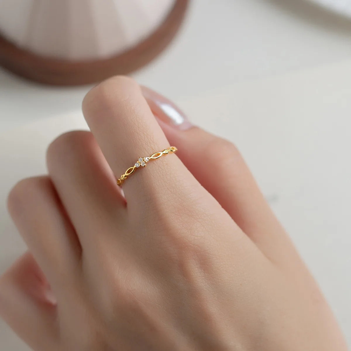 Luna Link Crystal Ring – S925 Sterling Silver (Gold / Silver Plating)