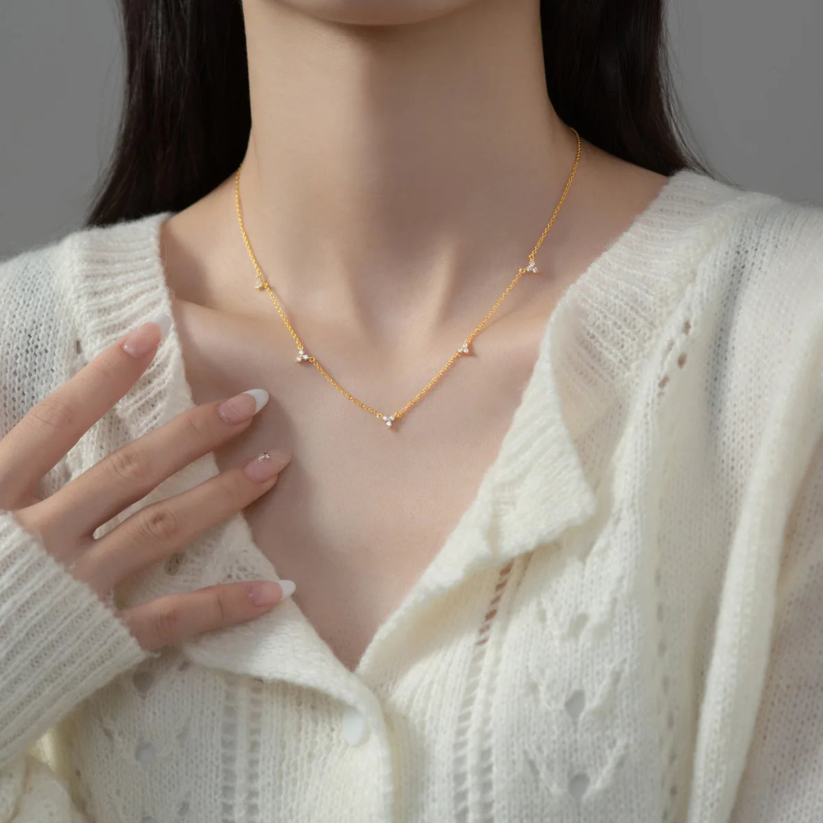 Celeste Cluster Dainty Necklace – S925 Sterling Silver (Gold / Silver)