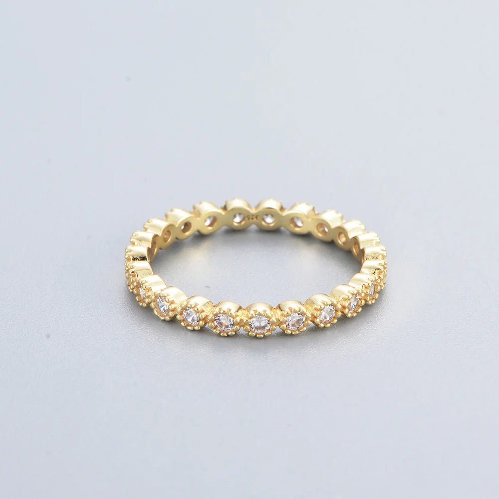 Twisted Sparkle Eternity Band – S925 Sterling Silver (Gold / Silver Plating)