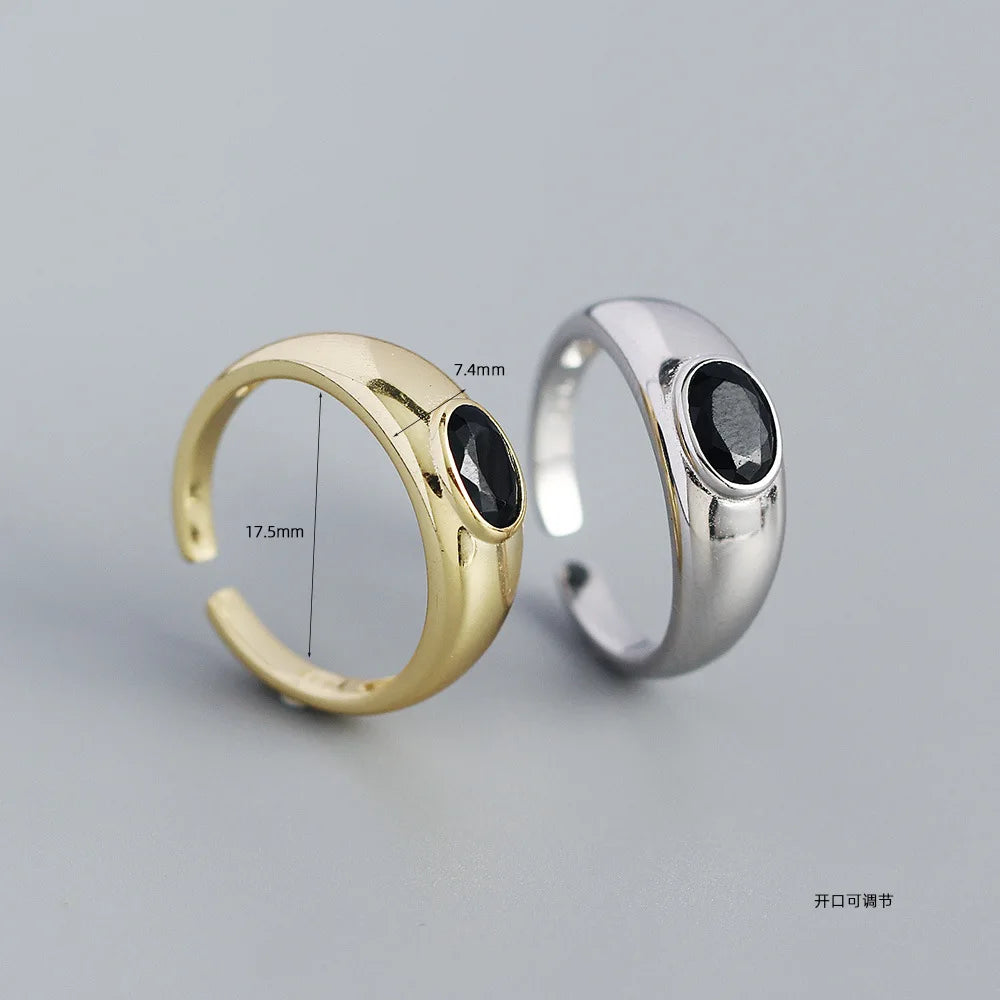 Onyx Oval Signet Ring – S925 Sterling Silver (Gold / Silver Plating)