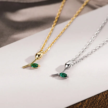 Blooming Elegance Tulip Necklace – S925 Sterling Silver (Gold / Silver)