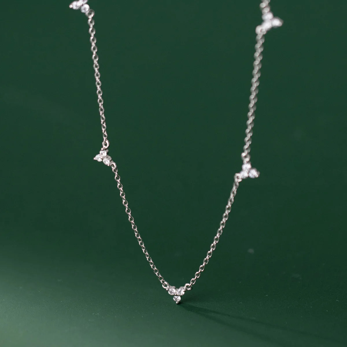 Celeste Cluster Dainty Necklace – S925 Sterling Silver (Gold / Silver)
